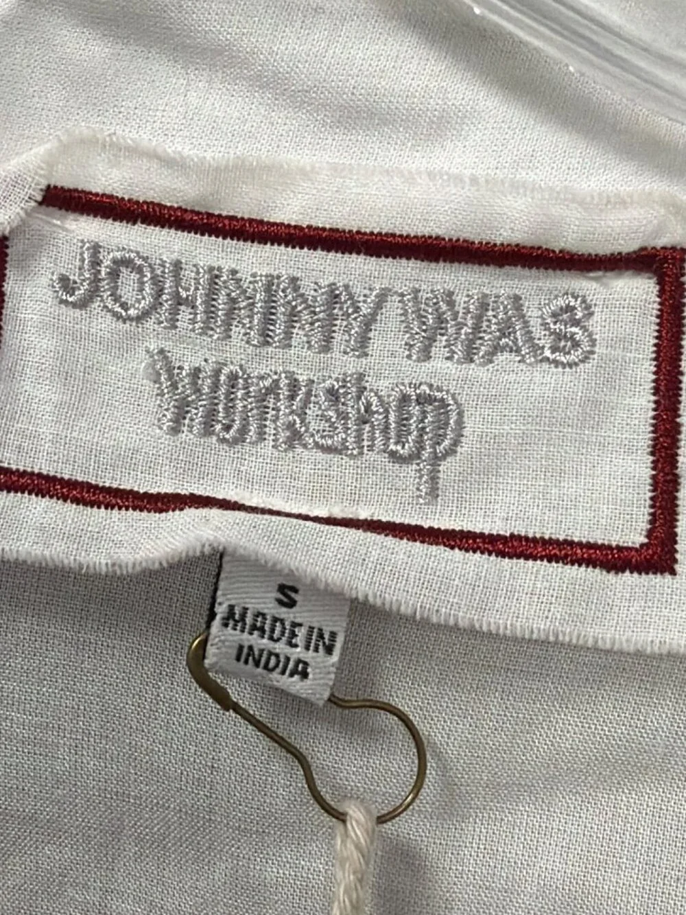 Johnny Was Embroidered Button-Up Shirt Long Sleeve Small NWT - Picture 5 of 6